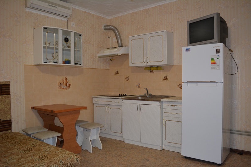 "Жемчужина" гостевой дом в п. Черноморское - фото 4