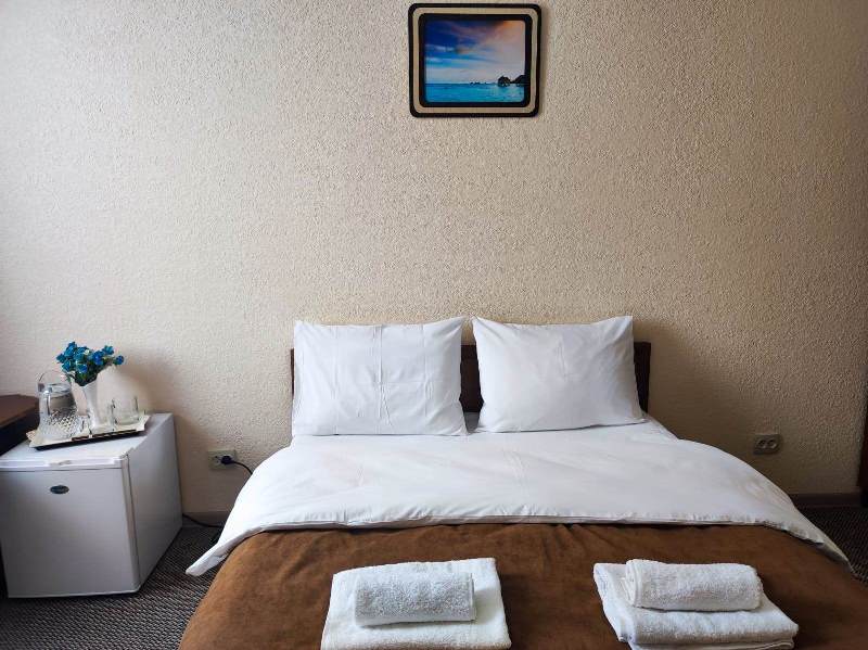 "Адунеи" отель в Сухуме - фото 24