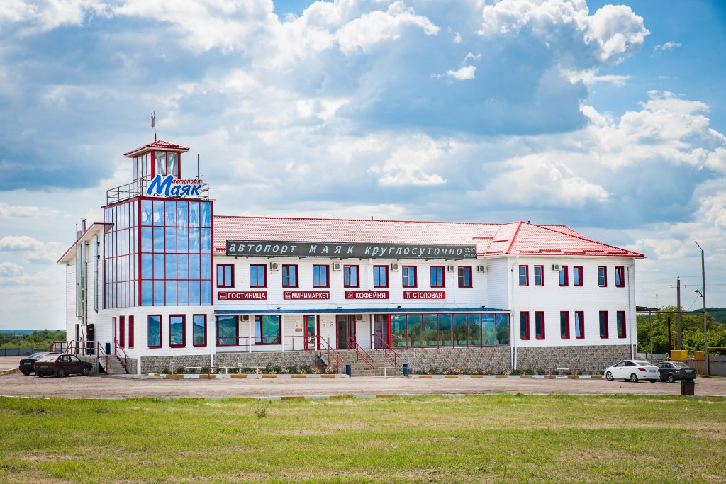 "Автопорт Маяк" кемпинг в х. Дядин (Богучар) - фото 1