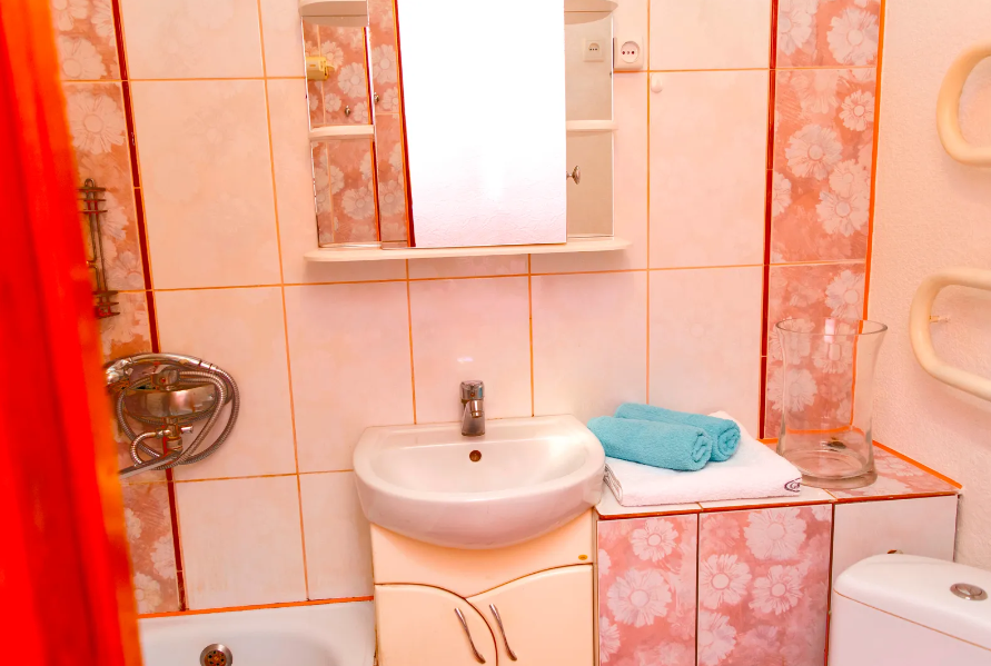 "Чистая и уютная" 1-комнатная квартира в Донецке - фото 9