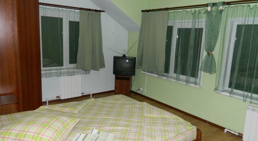 "В домах и квартирах" гостиница в Богучанах - фото 3