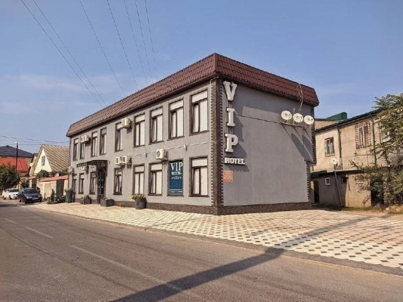 "VIP" отель в Избербаше - фото 1