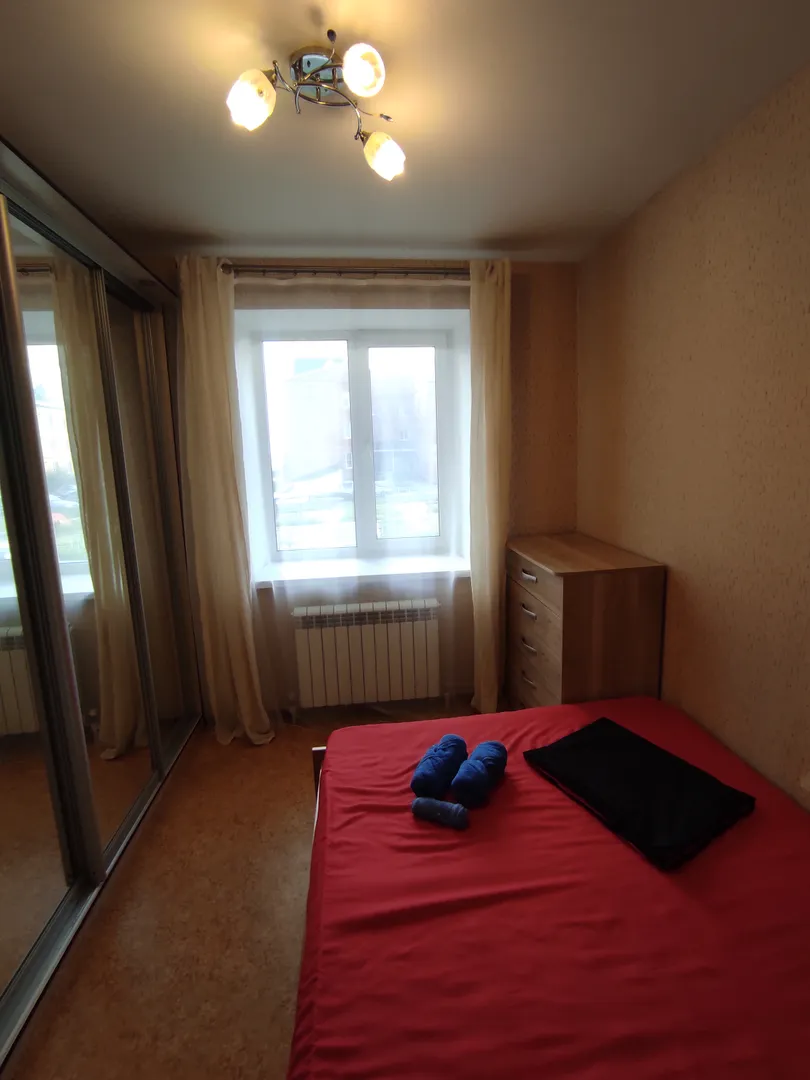 "Уютная в верхней части города" 2х-комнатная квартира в Семилуках - фото 1
