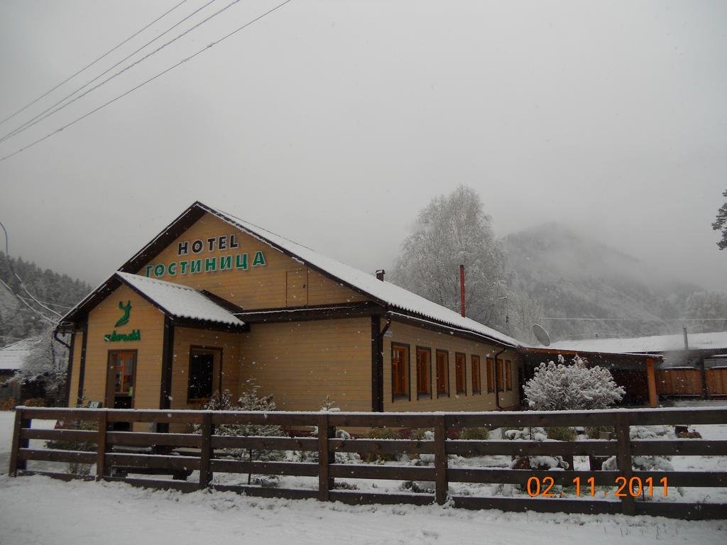 "Карым" гостиница в с. Усть-Муны (Барангол) - фото 1