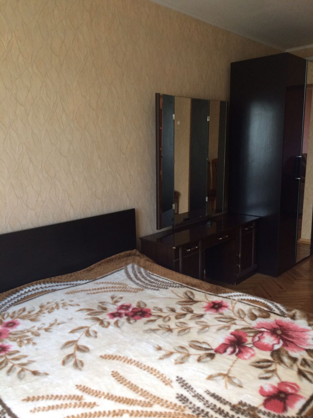 2х-комнатная квартира Воронова 24 в Сухуме - фото 1
