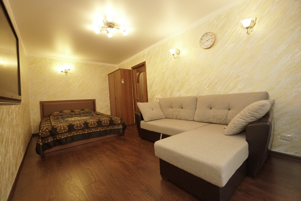 "Уютная" 1-комнатная квартира в Железноводске - фото 1