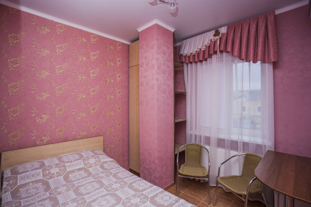 "У Друзей" гостевой дом в Краснодаре - фото 8