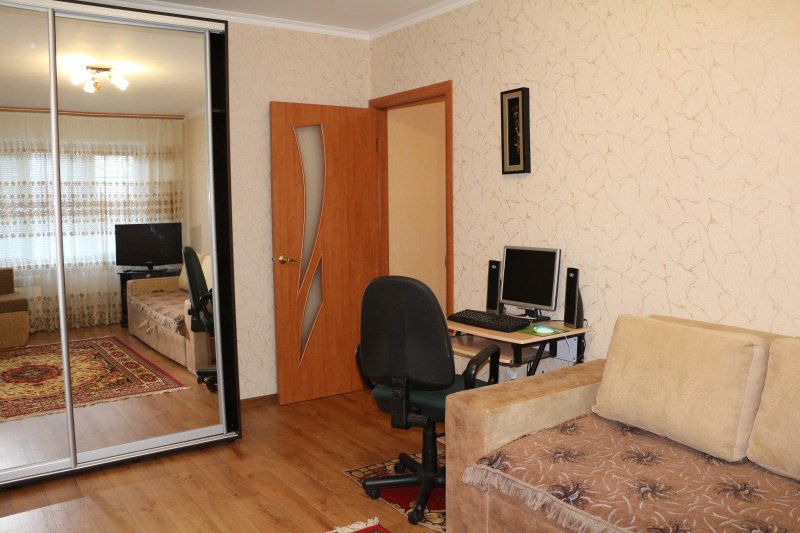 1-комнатная квартира "Akvatoria Apartments" Льва Толстого 64/16 в Керчи - фото 1
