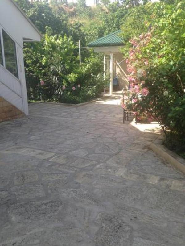"Дом с садом на Рзаева 7" гостевой дом в Дербенте - фото 2