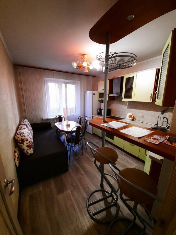 "Юлия" 2х-комнатная квартира в Ступино - фото 1