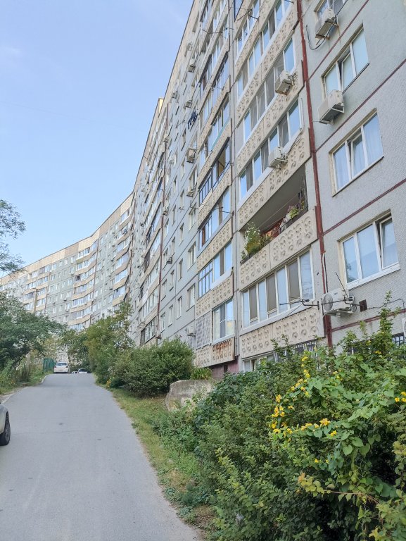 "На Ватутина" апарт-отель во Владивостоке - фото 1