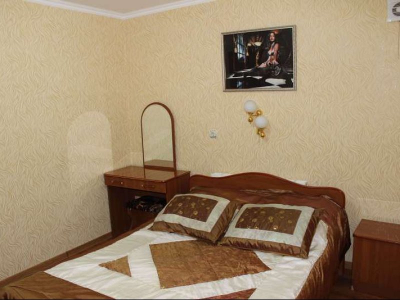 "Амела" гостиница в Брюховецкой - фото 2