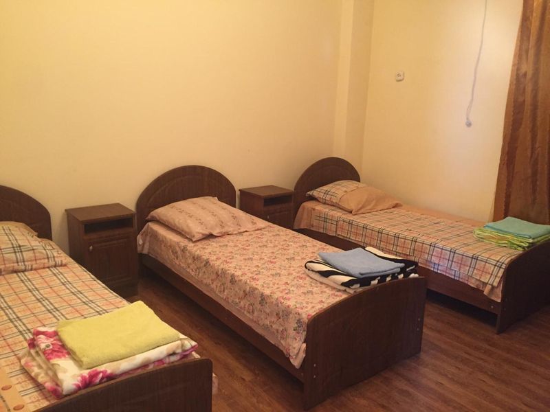"Орион" 3х-комнатные апартаменты в Сухуме - фото 1