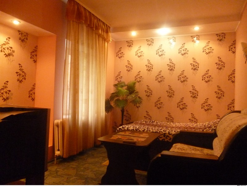 "Визит" гостиница в Томске - фото 1