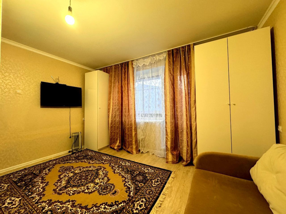 "Комфортная" 1-комнатная квартира в Тобольске - фото 4
