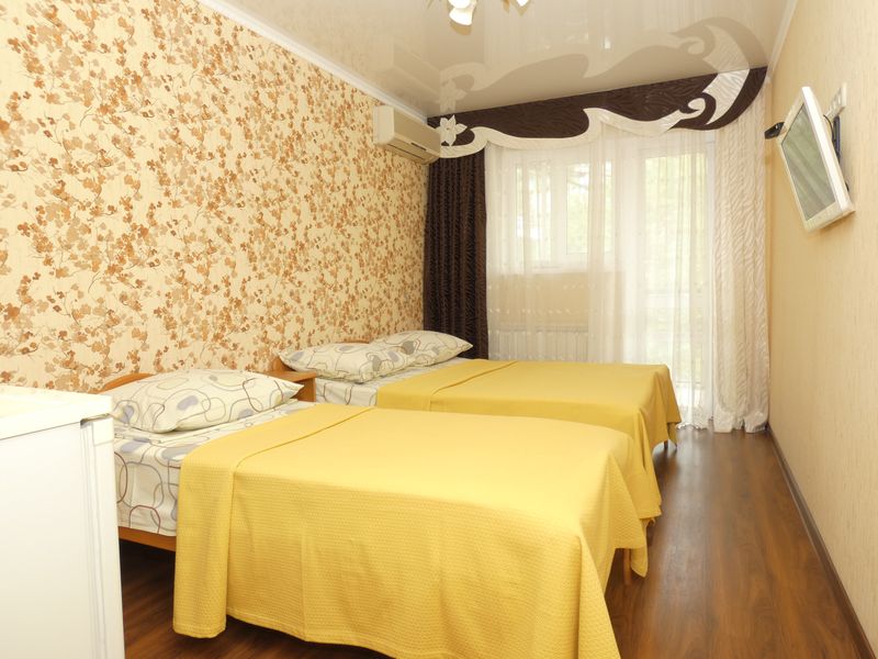 "У Алины" гостевые комнаты в Лазаревском - фото 22