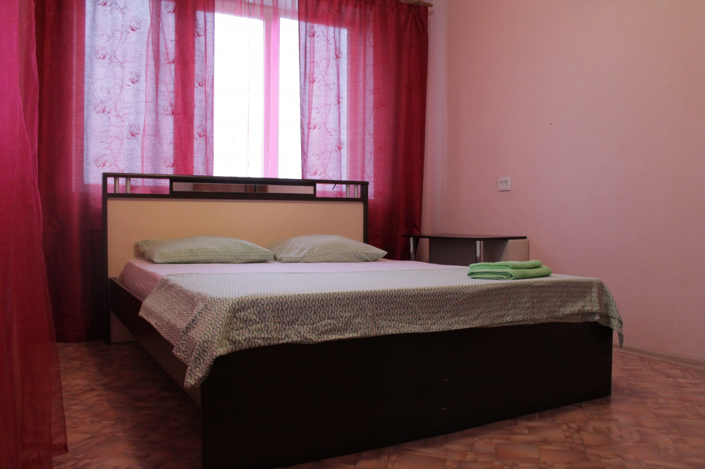 2х-комнатная квартира Профсоюзная 70 в Тюмени - фото 3
