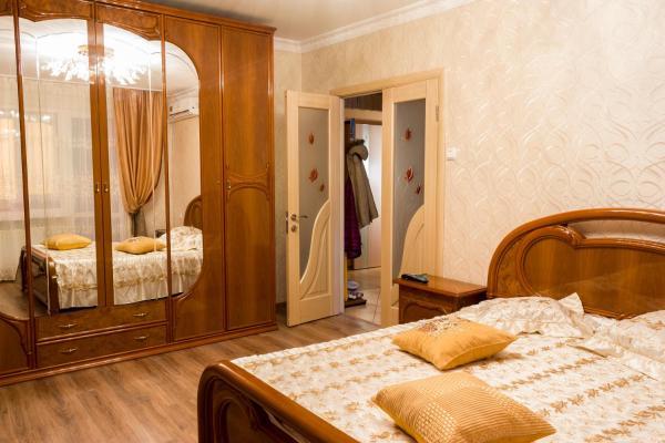 3х-комнатная квартира Стахановская 12 в п. Массандра (Ялта) - фото 2