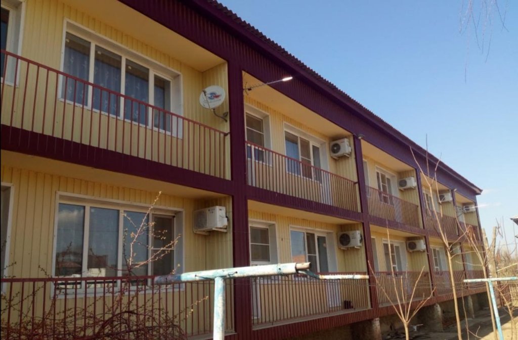 "Нива" гостиница в Харабали - фото 1