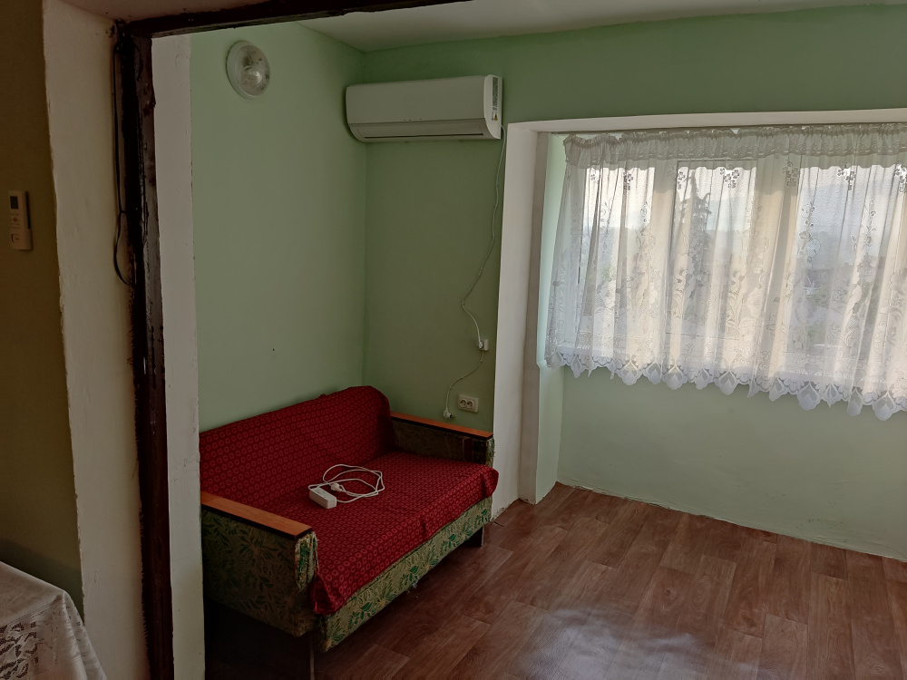 3к-комнатная квартира Адлейба 232 в Сухуме - фото 8