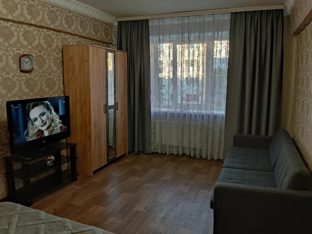 1-комнатная квартира Привокзальная 4 в Мурманске - фото 4
