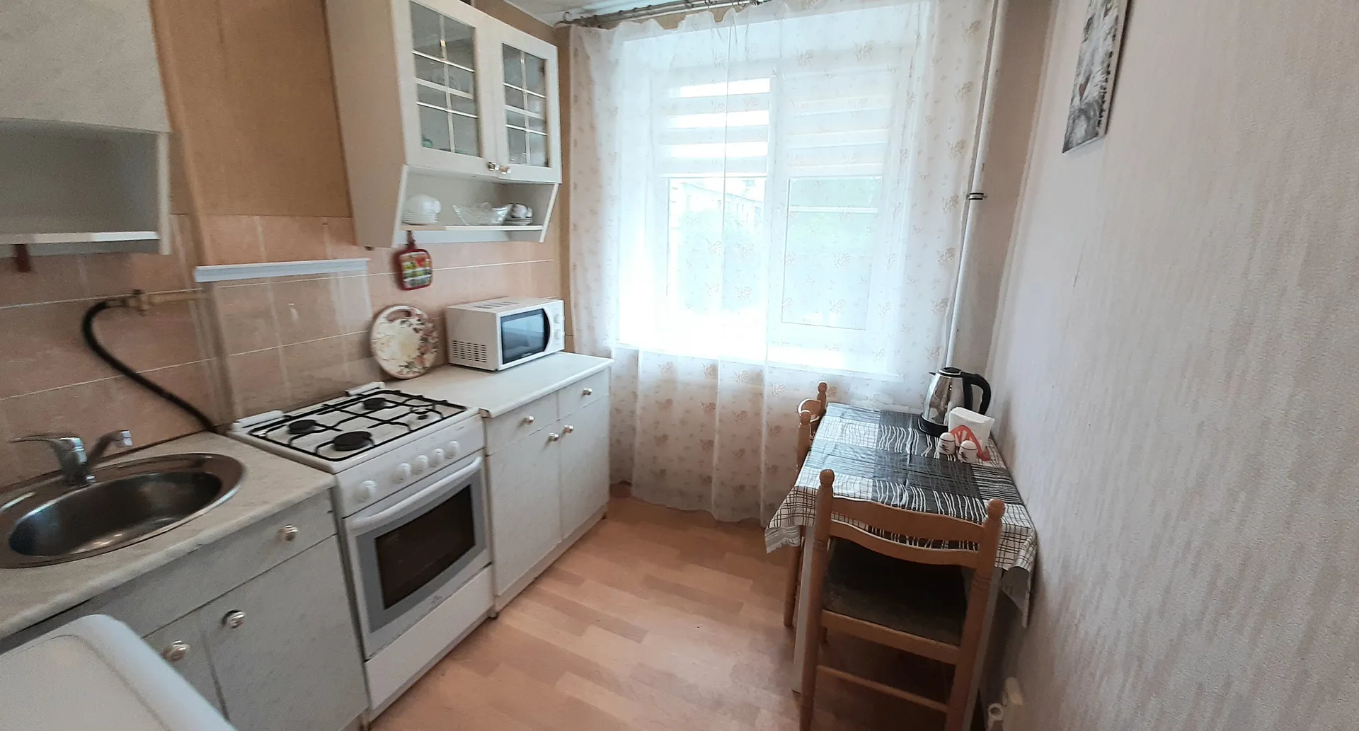 "Эконом-класса" 1-комнатная квартира в Петергофе - фото 6
