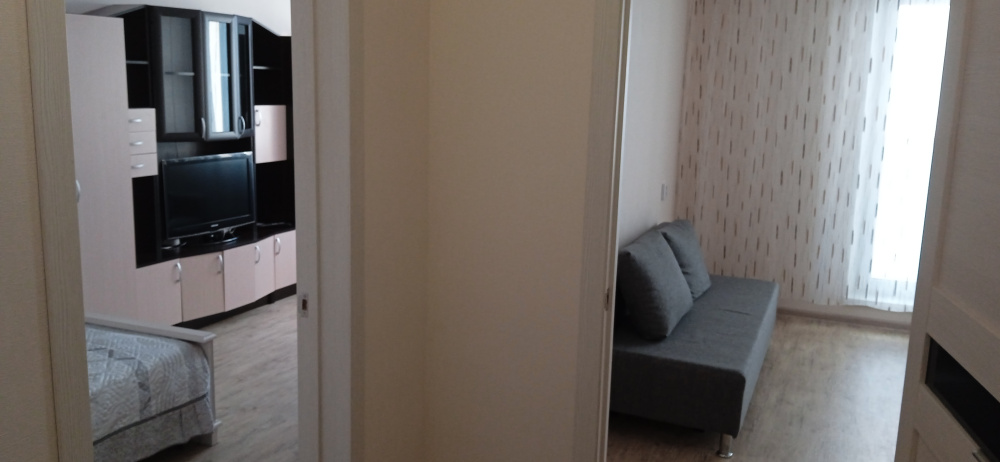2х-комнатная квартира Краснопольский 36 в Челябинске - фото 7