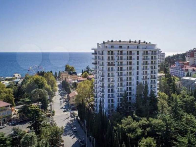 2х-комнатная квартира Горького 9/а кв 95 в Алуште - фото 1