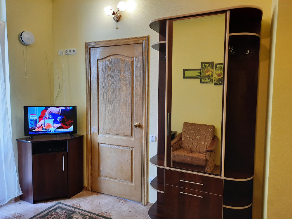 2х-комнатная квартира-студия Рыбацкий причал 6 в Севастополе - фото 12