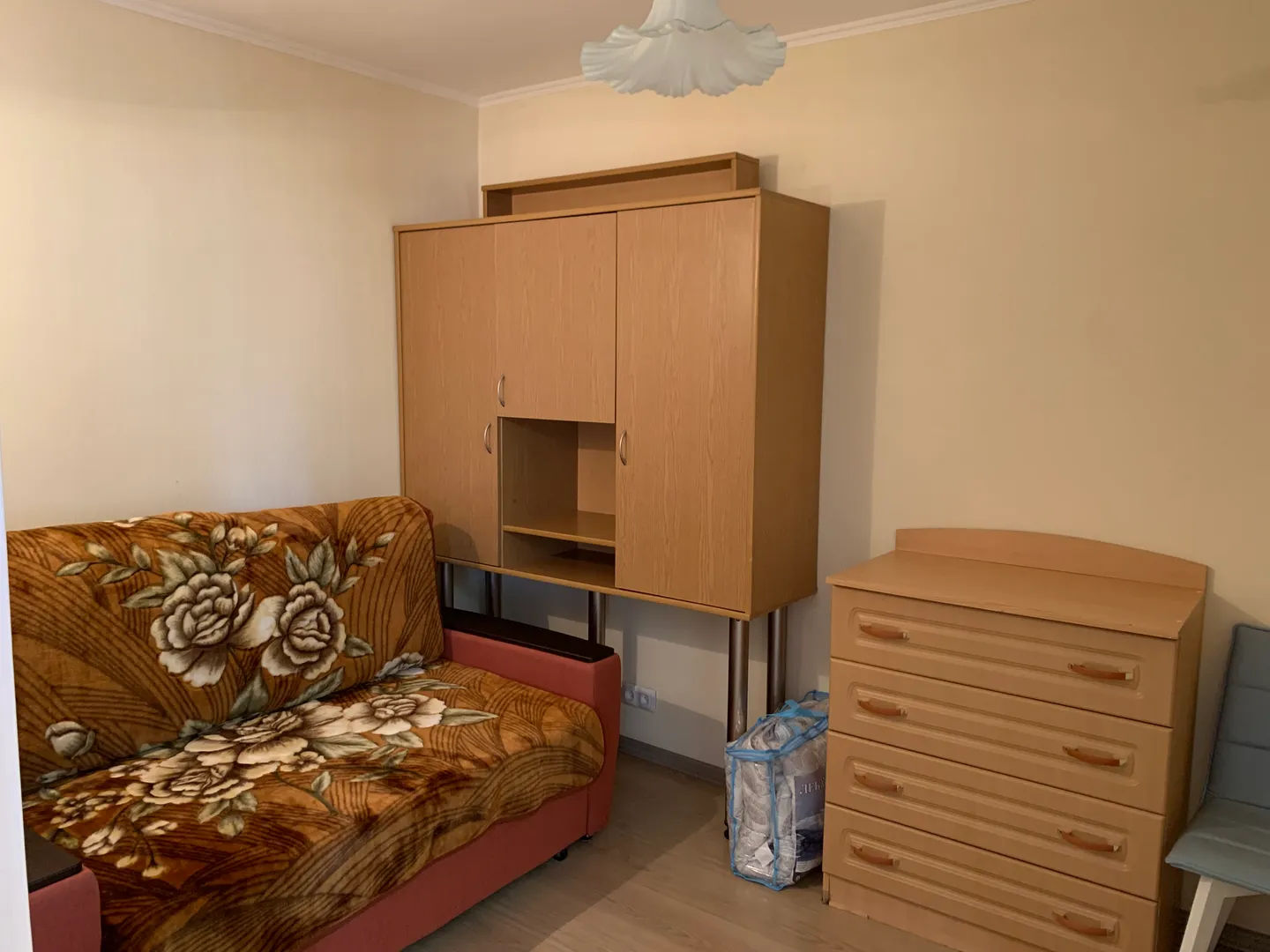 "Уютная в центре" 2х-комнатная квартира в Петергофе - фото 8