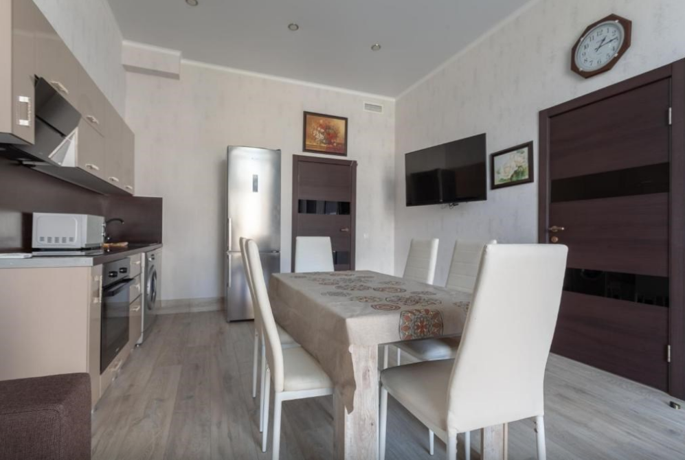 "DELUXE APARTMENT В ЕКАТЕРИНИНСКОМ КВАРТАЛЕ 104" 3х-комнатная квартира в Адлере (Имеретинская бухта) - фото 9