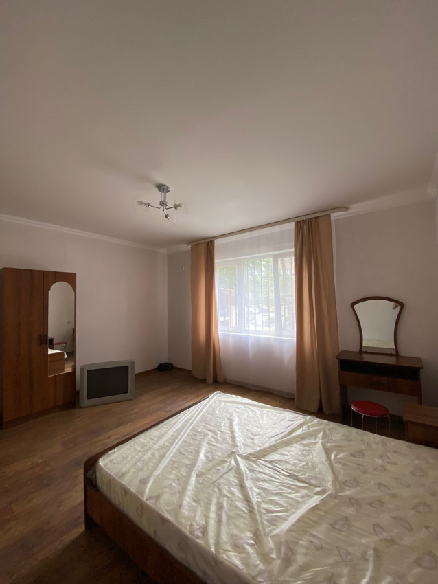 "Rada" 2х-комнатная квартира в Сухуме - фото 3