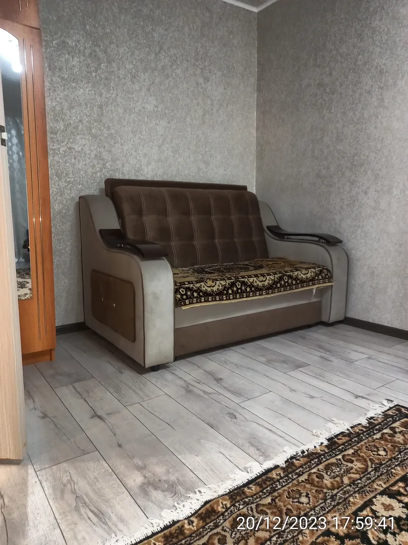 "Уютная в центре" 1-комнатная квартира в Зеленчукской  - фото 1