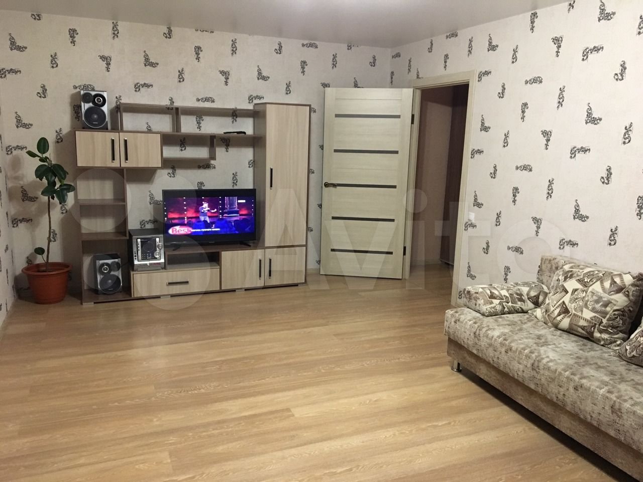 2х-комнатная квартира Дагестанская 39 в Уфе - фото 1