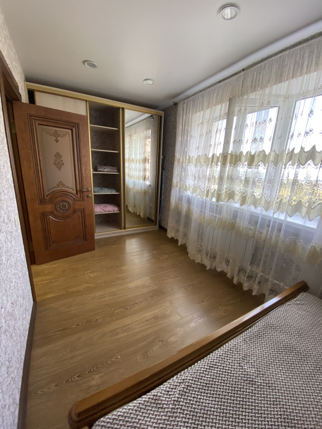 "Лаптиева 75" 2х-комнатная квартира в Махачкале - фото 4