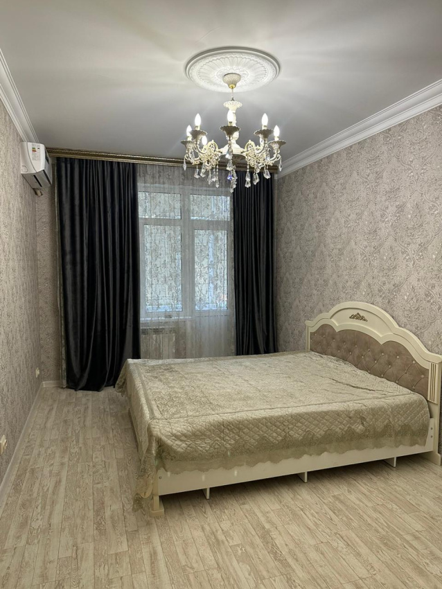 "Светлая и уютная" 3х-комнатная квартира в Дербенте - фото 1
