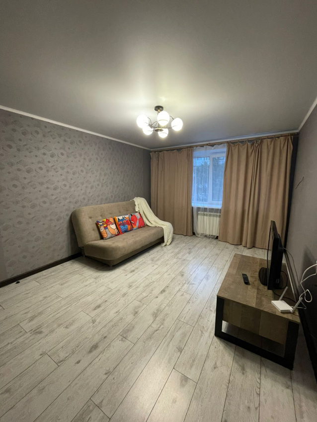 1-комнатная квартира Чернышевского 12 в Брянске - фото 4