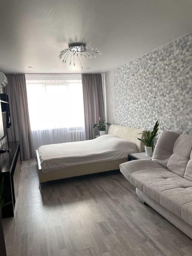 "Светлая и уютная" 1-комнатная квартира в Новочебоксарске - фото 2