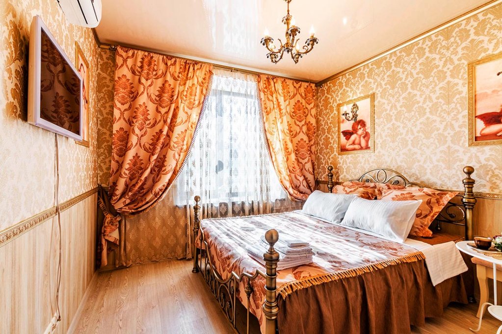 "Гостиный Двор и Ко" апарт-отель в Екатеринбурге - фото 2