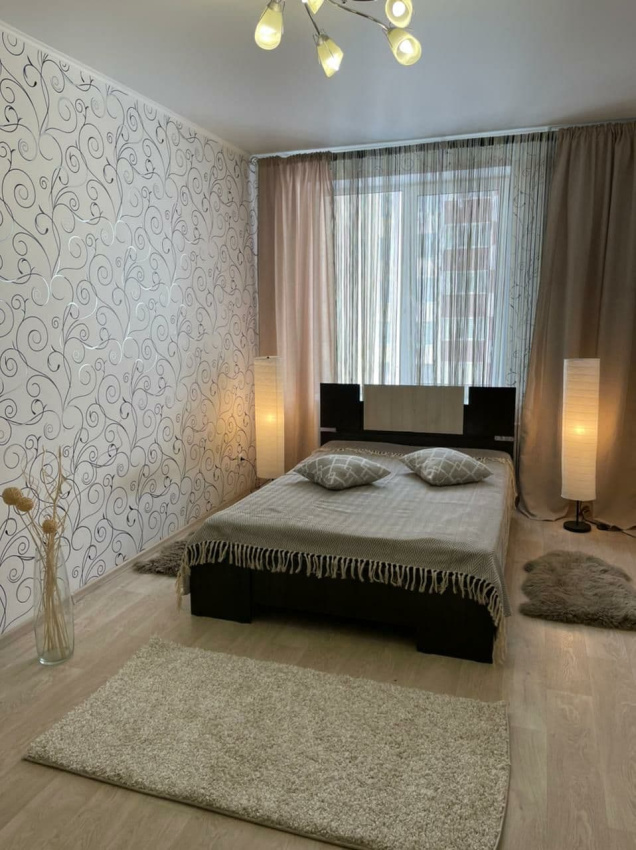 "Прекрасная" 1-комнатная квартира в Оренбурге - фото 1