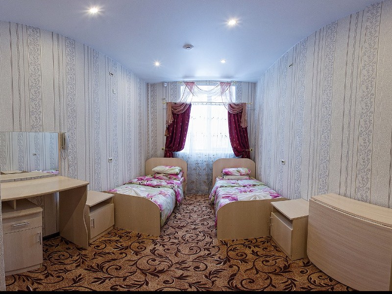 "Куприян" гостиница в Набережных Челнах - фото 1