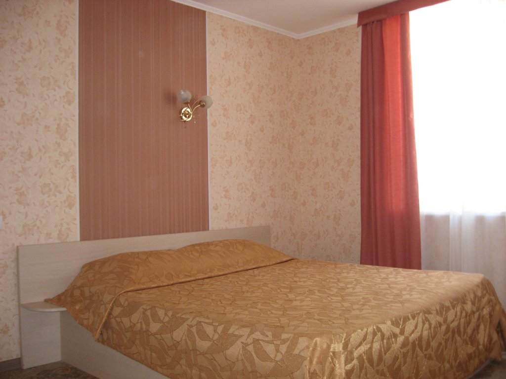 "Радуга" отель в п. Партенит (Алушта) - фото 2