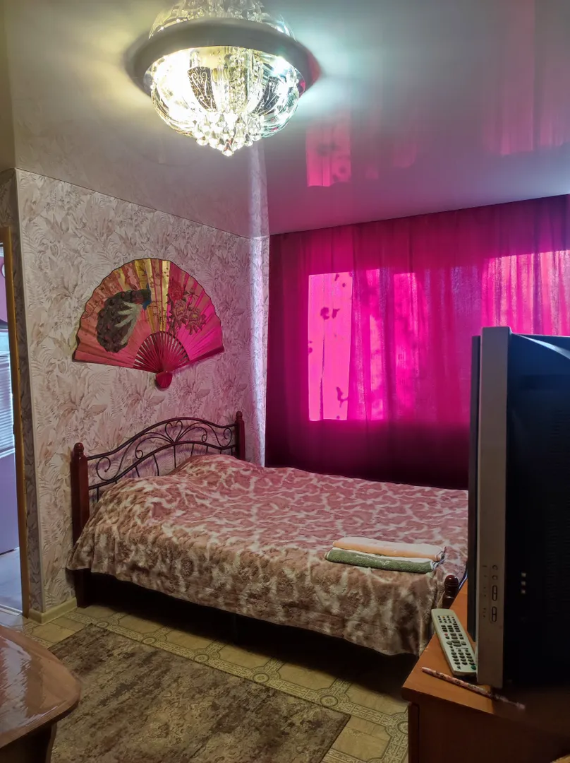 "Уютная в центре города" 1-комнатная квартира в Котово - фото 1
