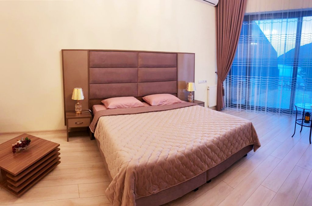"Ayu Dag Resort" 2х-комнатная квартира в п. Партенит (Алушта) - фото 1
