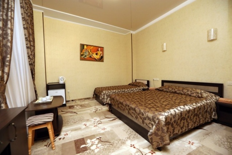 "Royal" гостиница в Симферополе - фото 2