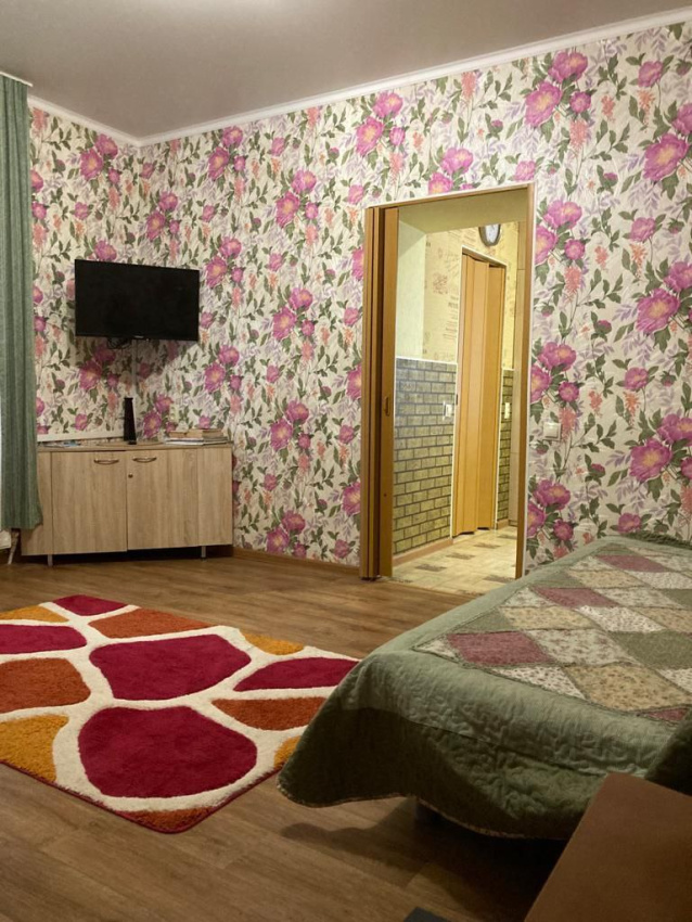 "005_Красноармейская 9" 2х-комнатная квартира в Кисловодске - фото 1