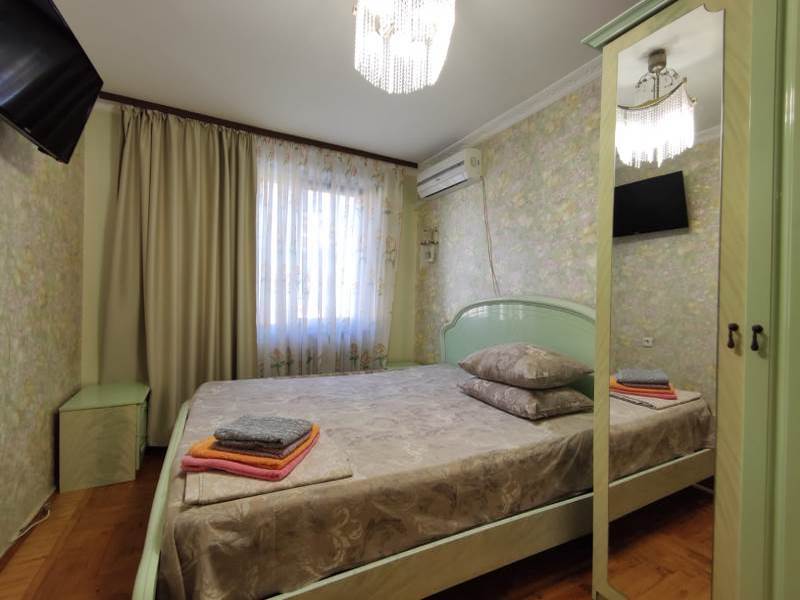 2х-комнатная квартира Подвойского 9 в Гурзуфе - фото 15