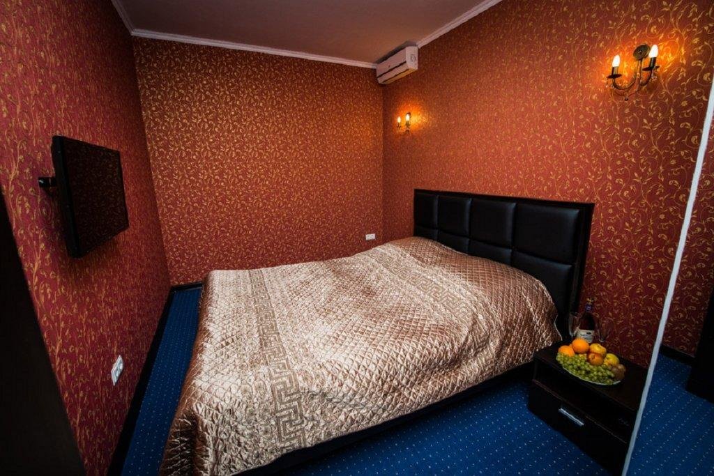 "Есенин" гостиница в Новороссийске - фото 8