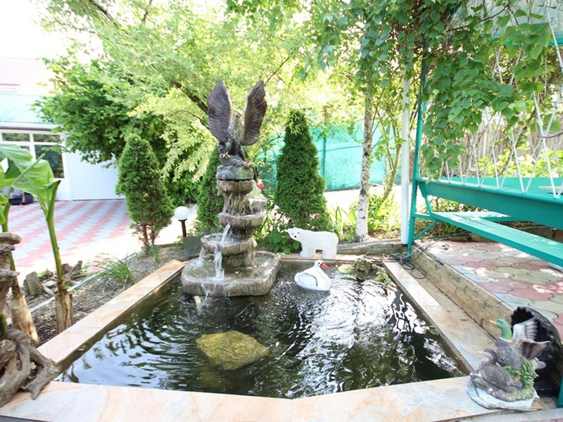 "Зеленая жемчужина" гостевой дом в Лермонтово, ул. Зелёная, 2 - фото 5