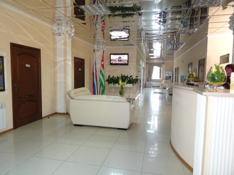 "Олимп" отель в Сухуме - фото 4
